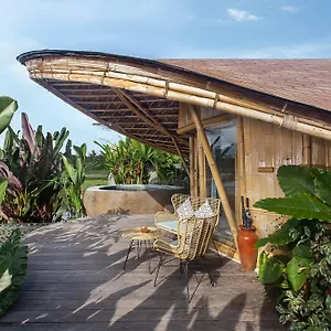 Ipian Cinta , Ubud Indonesia